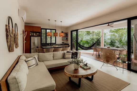 Luxury Villa · 2 Pools, 2 Kitchens & Rooftop - Image 1