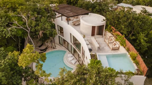 Jungle Villa for 16 · Dual Pools & Fire Pit - Image 2
